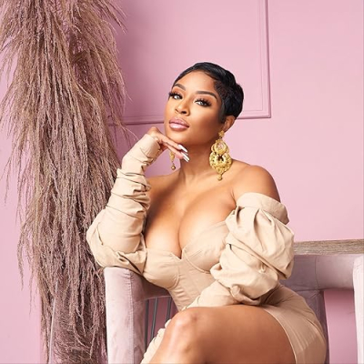 Summer Reign Profile