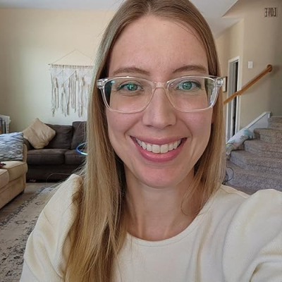 Amy's Amazing Deals Profile