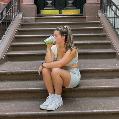 Maggie Calhoun Profile