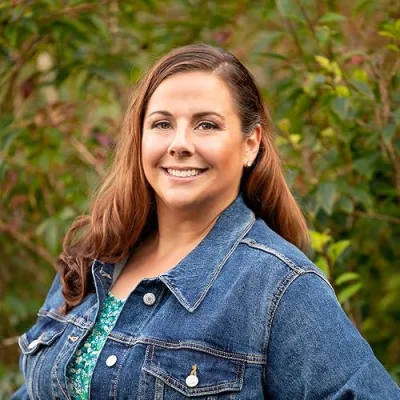 Rachel (@RachelWarren66 on TikTok)