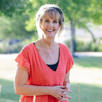 Noelle Johnson, AZ Plant Lady Profile