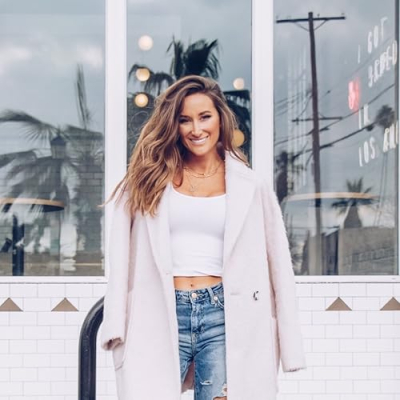 Emily K Thomas Profile