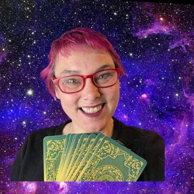Char Tarot & Reviews