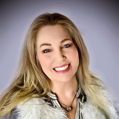 Suzanne Perkins M Profile