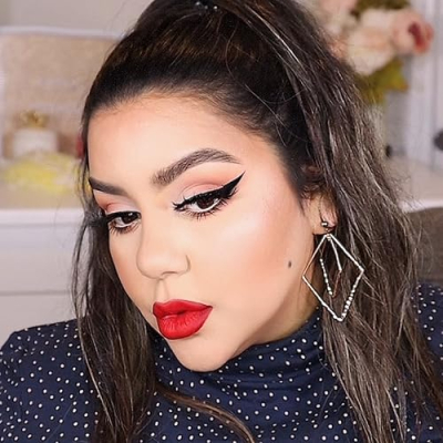 KARLA ROSALES Profile