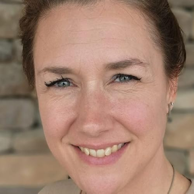 jCat Jennifer Cathcart Profile