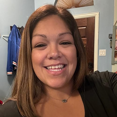 Jennifer Rojas Profile