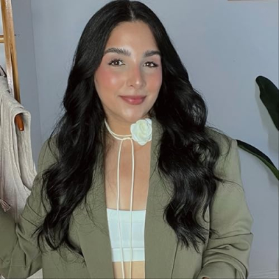 Shary Rivas Finds Profile