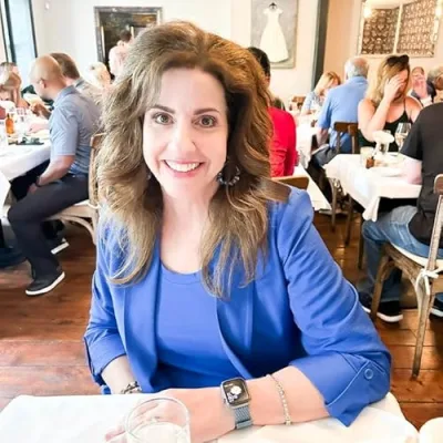 Walking on Sunshine with Lois Christensen