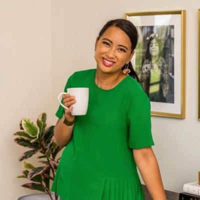 Lisa Canning Profile