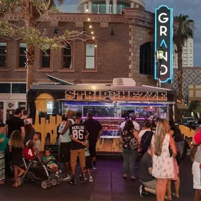 Stripchezze Food Truck finds