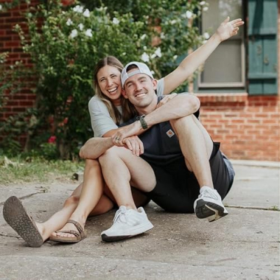 Nik and Liv Stophel Profile