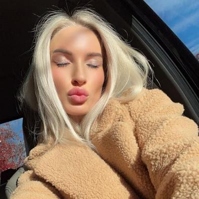 Heather Nicole Profile