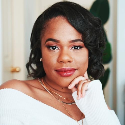 At Home with Victoria Tiffany Profile