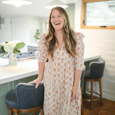 caroline chambers Profile