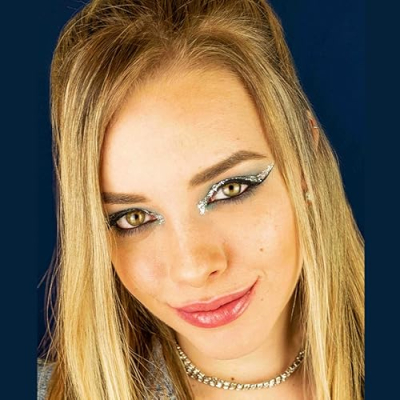 Dani Dos Santos Profile