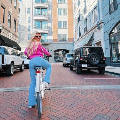 Ali Morgan's Trendy Afforable Fashion, Beauty & Fun Profile