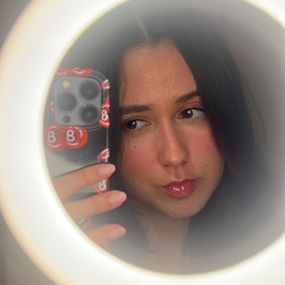 Emily Santana Profile