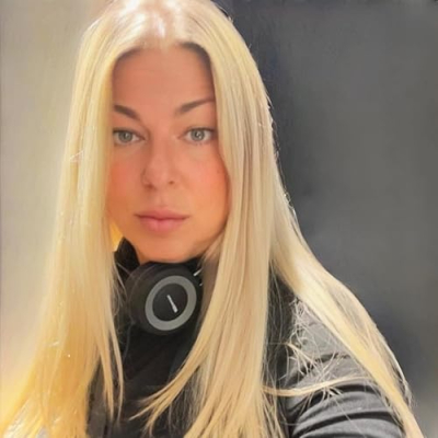 Queen Of Nightlife Profile