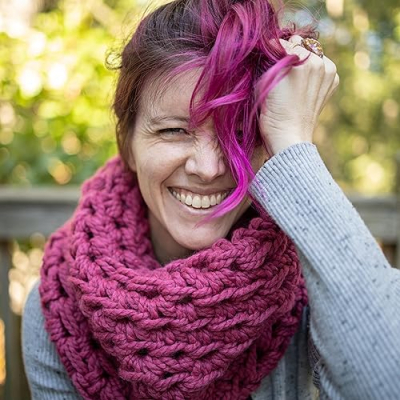 Evelyn, The Pink Sheep Profile