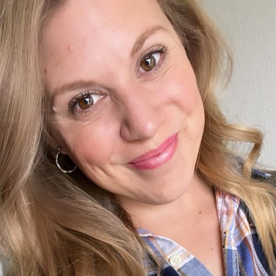 Kelly McFarland Profile