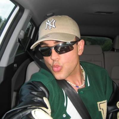 Austin Farmerie Profile