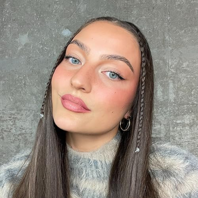 Jaclyn Forbes Profile