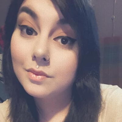 Amber Arnold Profile