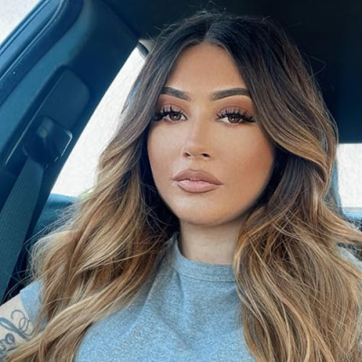 Adrianna García Profile