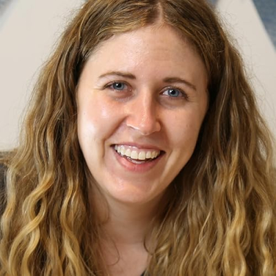 Amy Plans Things Profile