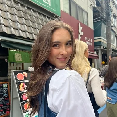 Fashion Influencer and College Student