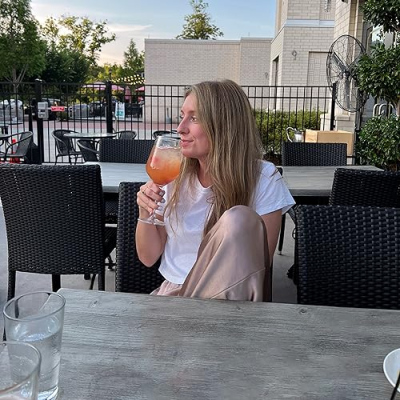 Tori Meadows Profile