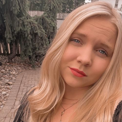 Blondies Travels- Travel & Lifestyle Profile