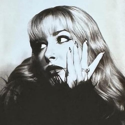 Kendall Hoyt Profile