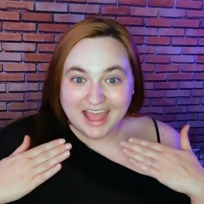 ✅ Ashley's Reviews & Awesome Finds✅ Profile