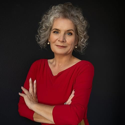 Solo Travel Girl's Adventures with Jennifer Huber Profile