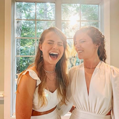 Hailee and Kendra Profile