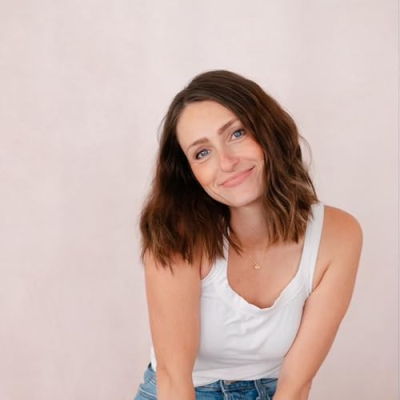 Megan Messenger Profile