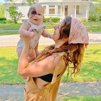 Nicole Lucas Hall Profile