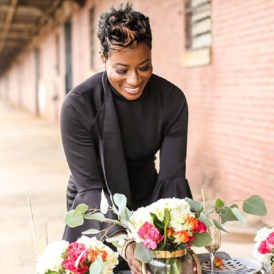 Authentically Nicole E. | Nicole Patterson Profile