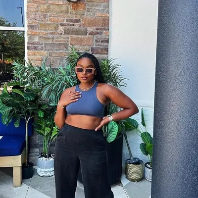 Kobie S. | Lifestyle