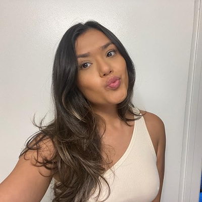 Karen DeLeon Profile