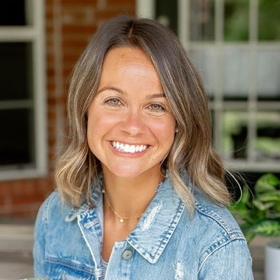 Claudia McDivitt Profile