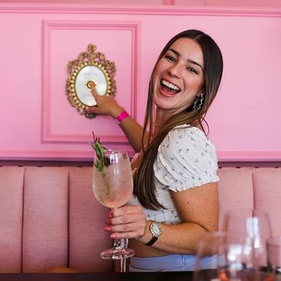 Miami Blogger & Content Creator Profile