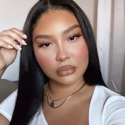 Cassandra Lyn Profile