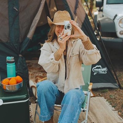 Courtney Steeves Profile