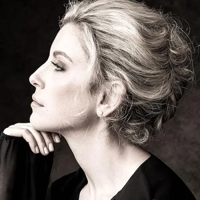 Samantha Brown Style