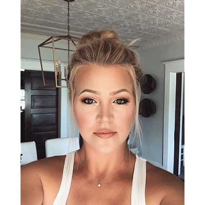 Junque Cottage Profile