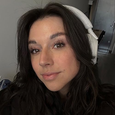 Marianna Moore Profile