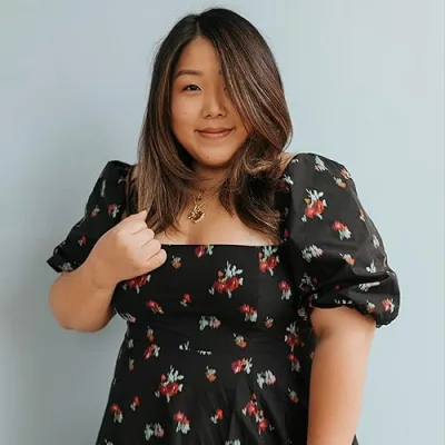 Sarah Yi | A Girl About chicago